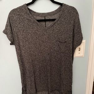 Grey t shirt